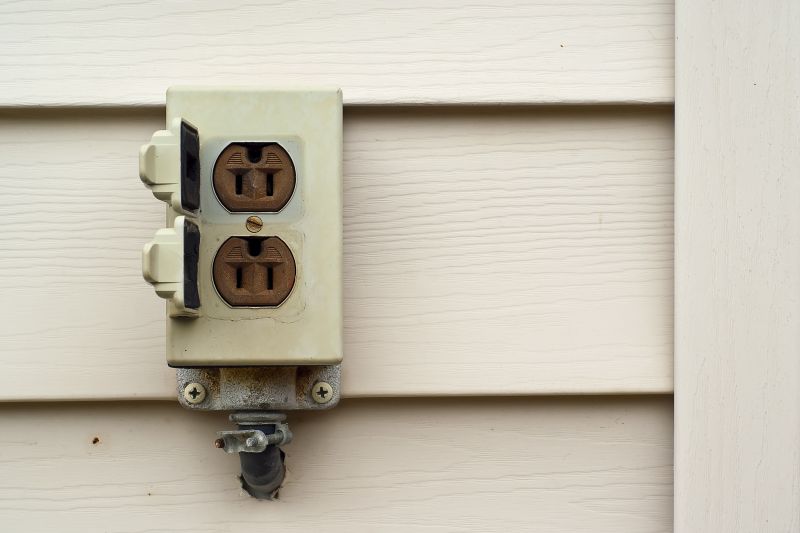 Outdoor Electrical Wiring